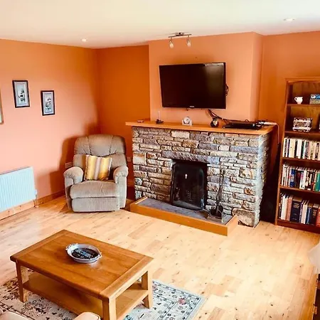 Grace's Landing Sneem